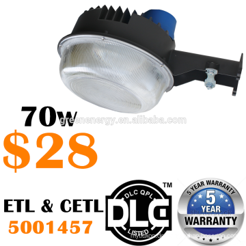 ETL DLC Bereich Beleuchtung Fabrik guter Preis hohe Lumen ultra effiziente 70w 9800lm 100-277V AC Dämmerung bis Dämmerung Scheune Leuchte